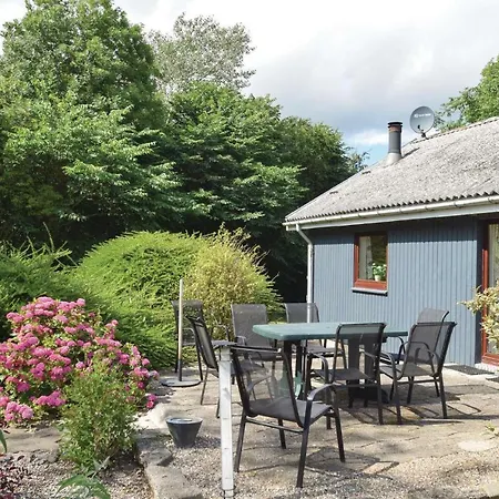 Four-bedroom Holiday In Casa vacanze